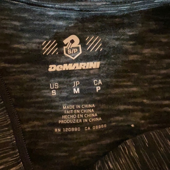 ACTIVEWEAR QUARTER-ZIP - Picture 3 of 3